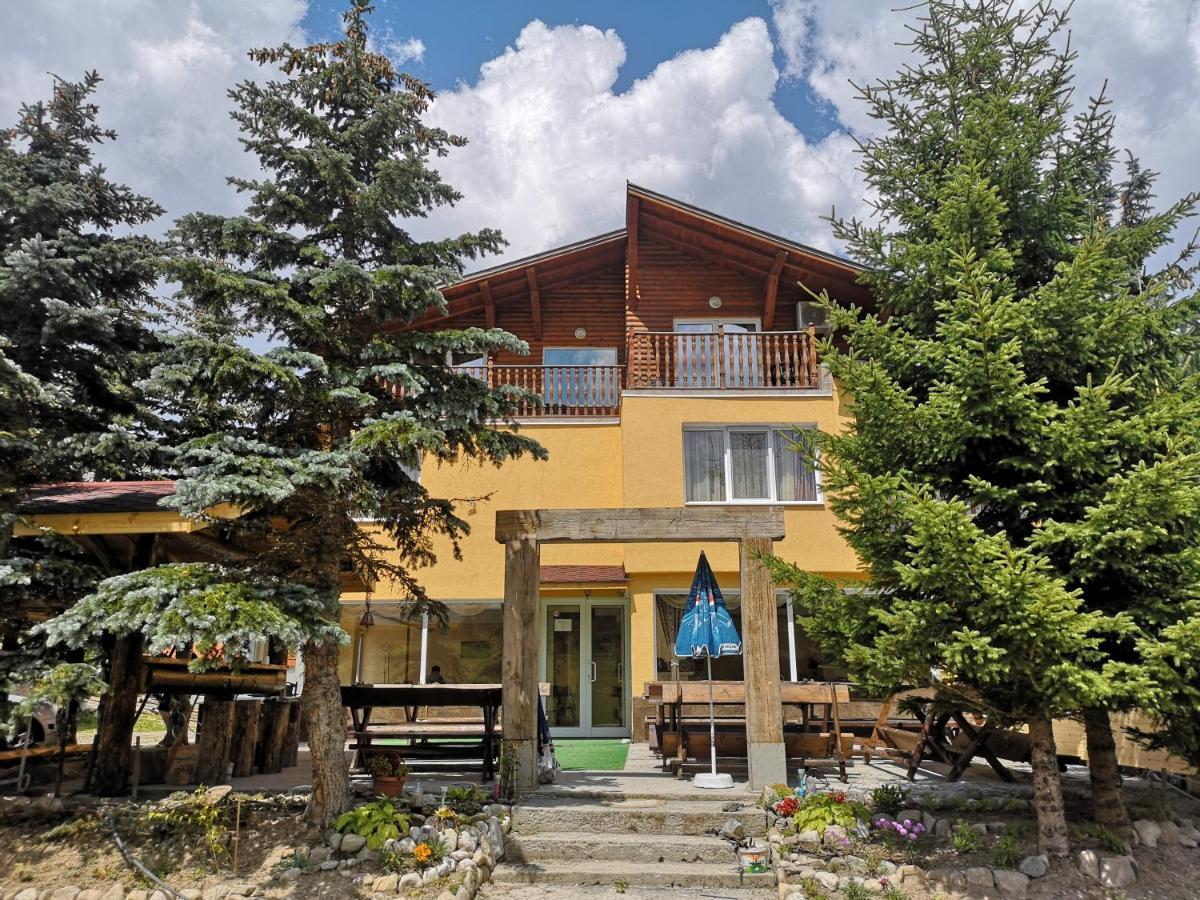 Hotel Комплекс Лебанов Yundola Exterior foto